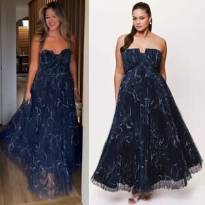 Hutch Corene Tulle Strapless Gown 12